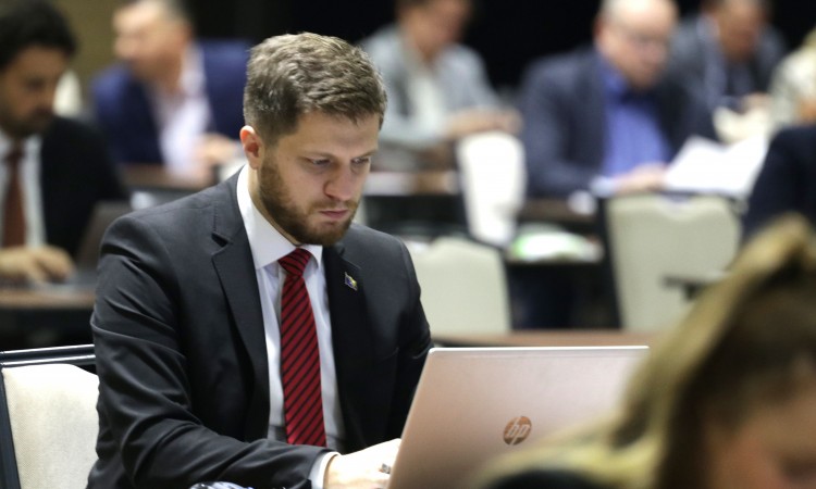Prihvaćen nacrt izmjena Zakona o sukobu interesa u organima vlasti FBiH