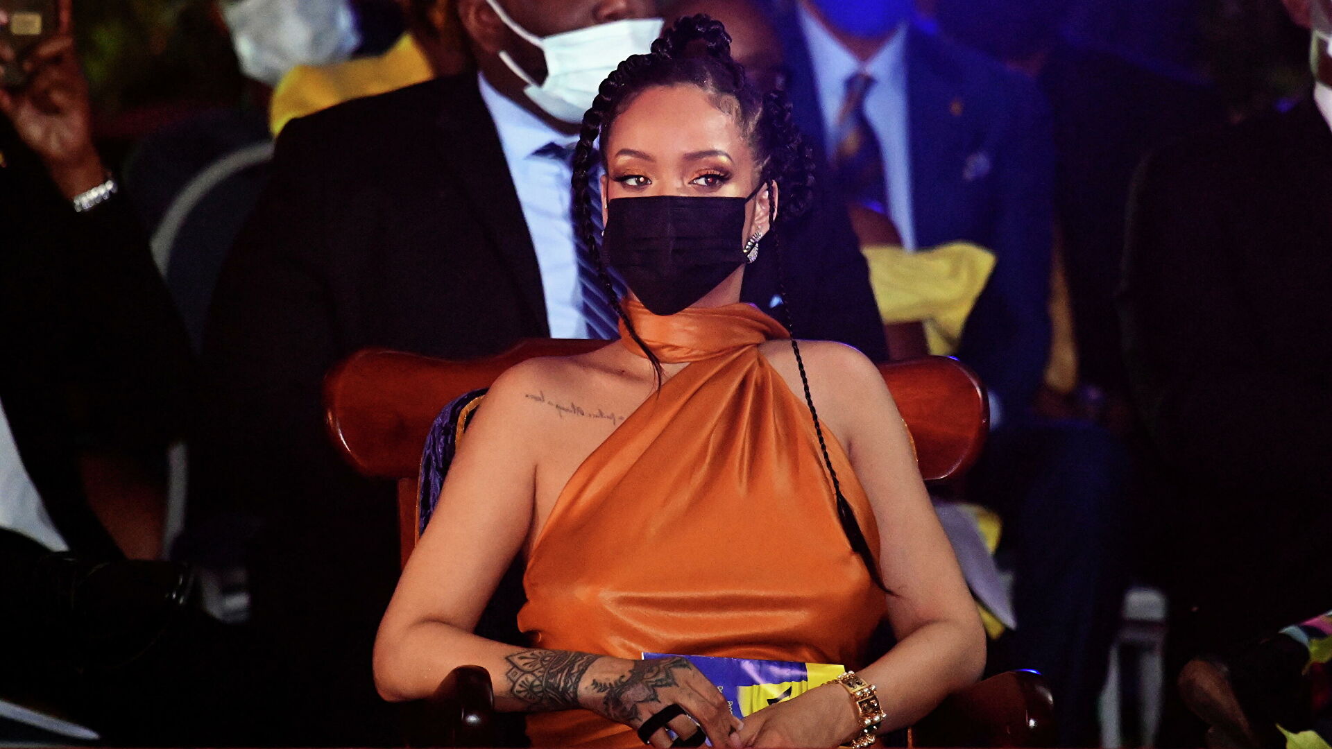 Rihanna proglašena za nacionalnog heroja Barbadosa