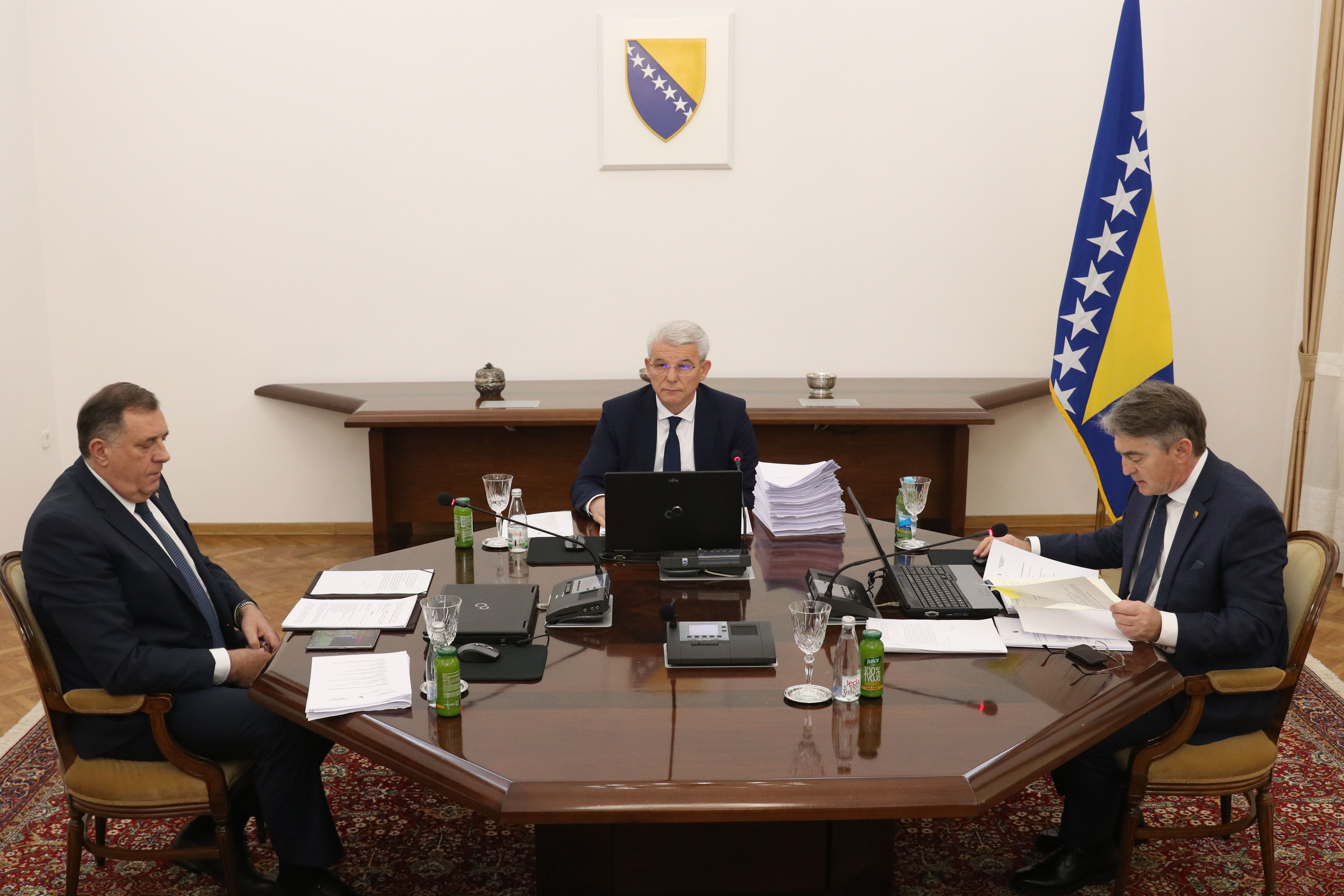 Dodik zbog ministrice Turković napustio sjednicu Predsjedništva BiH