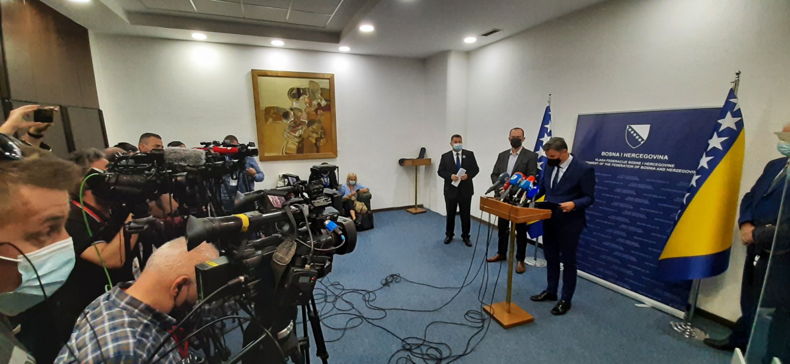 "Federacija neće ići u restriktivnije mjere, građani treba da se vakcinišu"