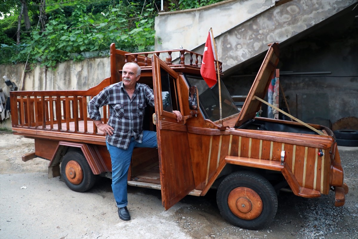 Stolar od starog automobila napravio drveni kamionet