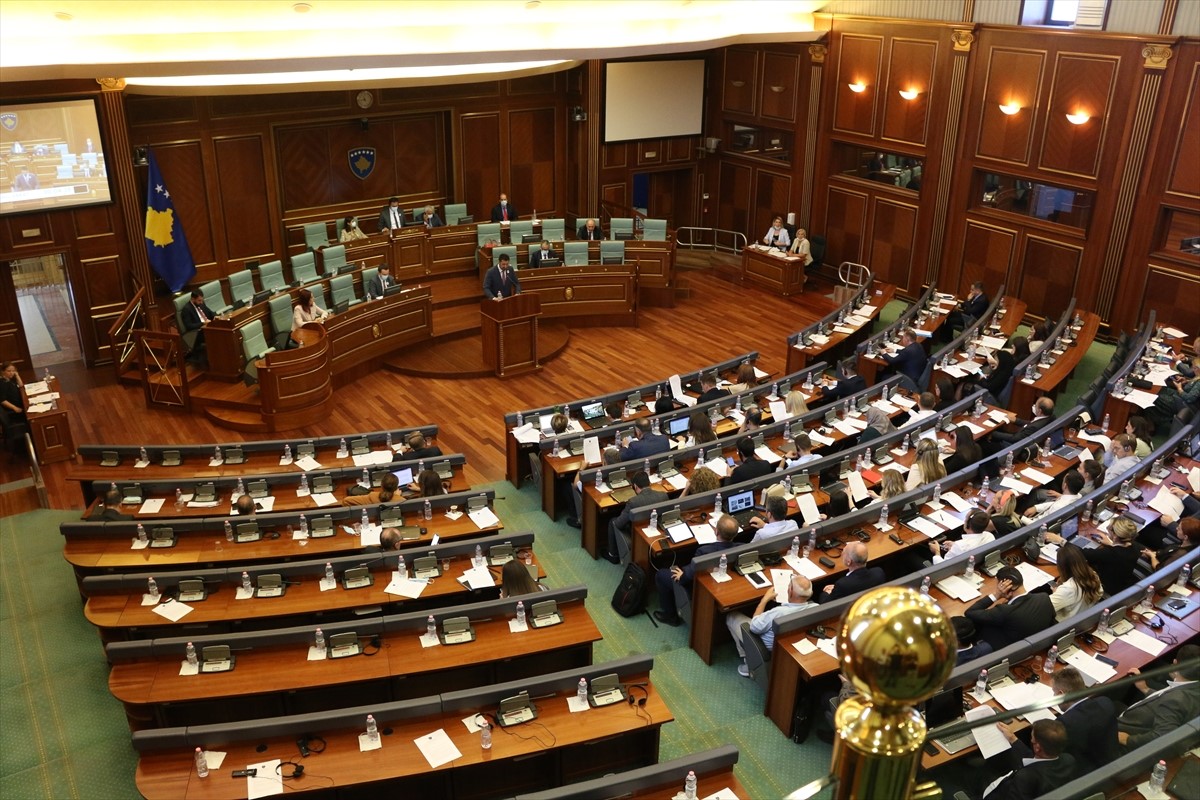 Skupština Kosova usvojila Rezoluciju o osudi genocida u Srebrenici