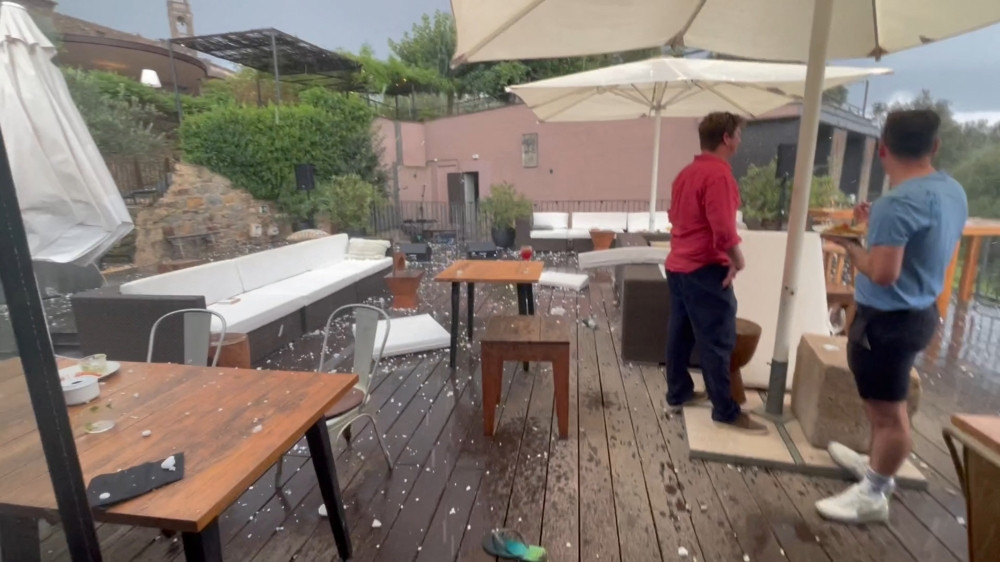 Olujno nevrijeme u Španiji: Poginula beba, desetine povrijeđenih