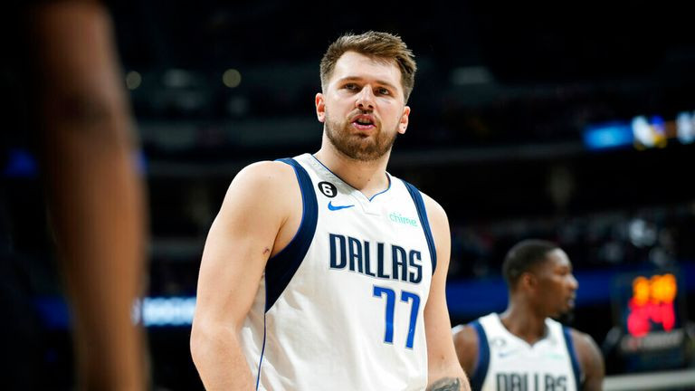 U pobjedi Dallasa Dončić ostvario 52. triple-double u karijeri