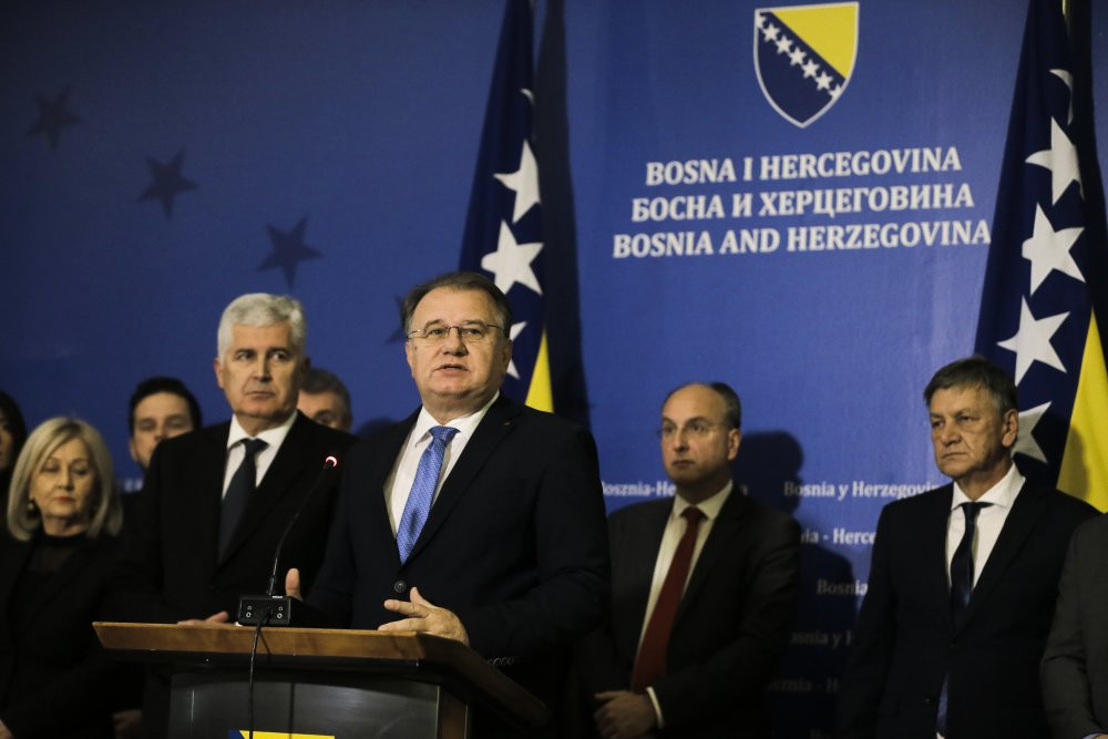 Stranke osmorke i HDZ BiH pregovaraju o formiranju izvršne vlasti