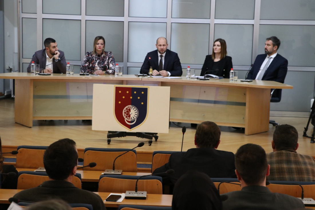 Izabrano novo rukovodstvo Skupštine Kantona Sarajevo, Okerić predsjedavajući