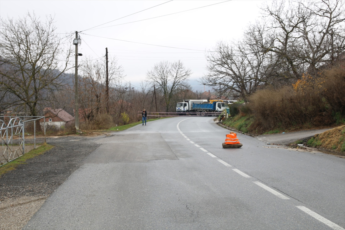 Unatoč diplomatskim pritiscima barikade na sjeveru Kosova nisu uklonjene