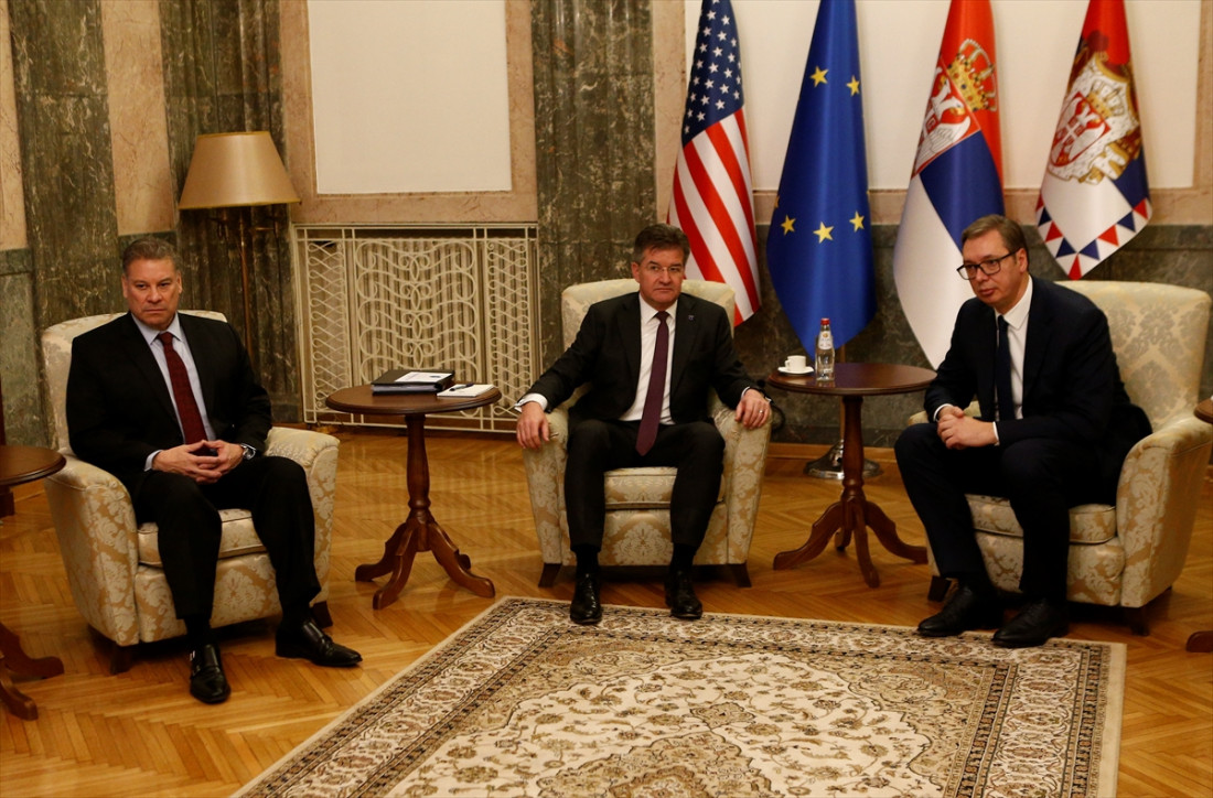 Vučić: Iskren i korektan razgovor sa Lajčakom i Escobarom