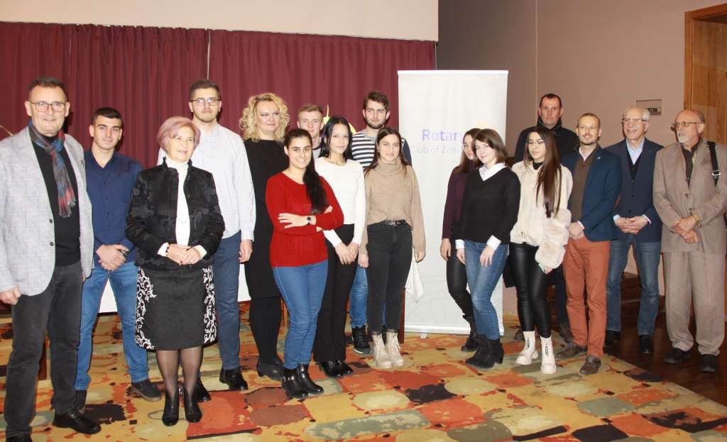 Rotary Club Zenica osigurao 17 stipendija za studente