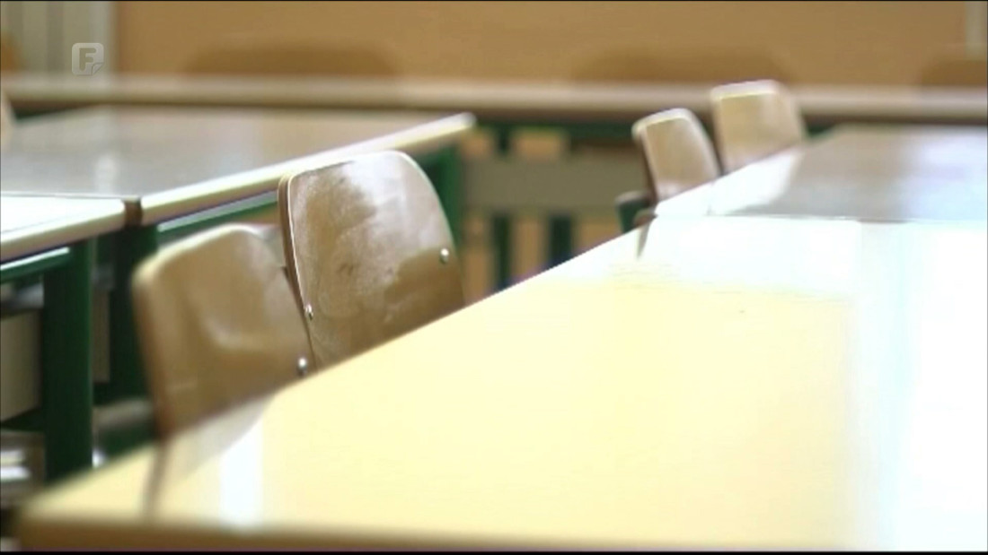 Vijeće roditelja i sindikalisti o povratku nastavnika-pedofila na posao