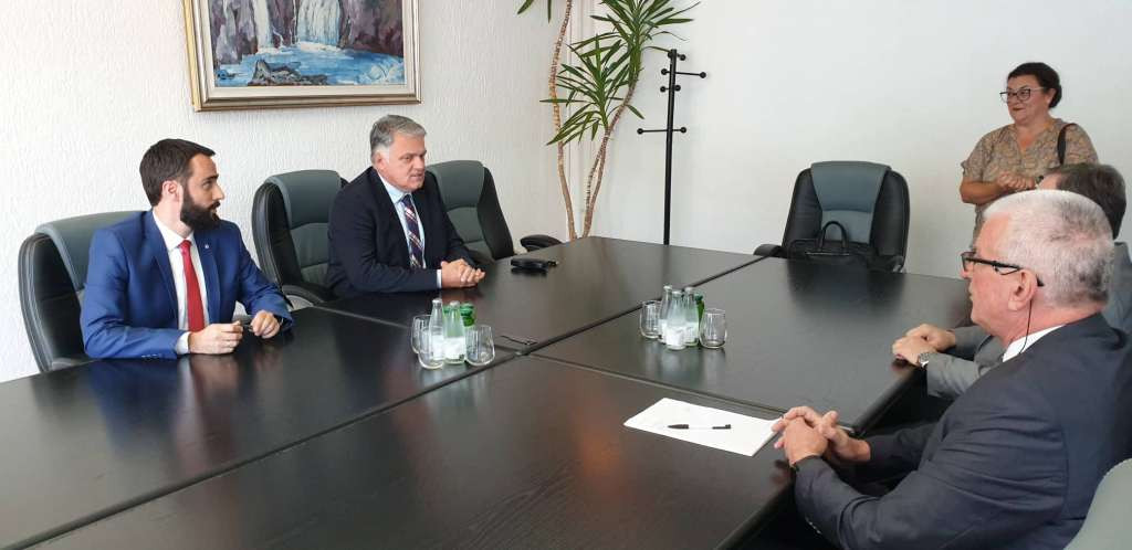 Elektroprivreda BiH gradit će dvije velike solarne elektrane u Bugojnu