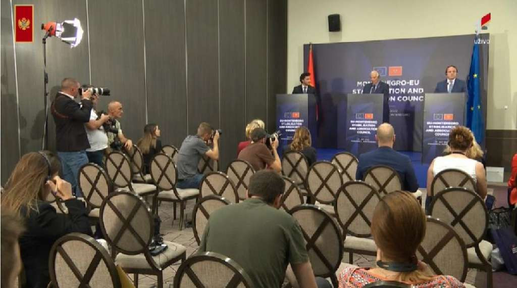 Várhelyi: Crna Gora bi mogla dobiti 1,3 milijarde eura