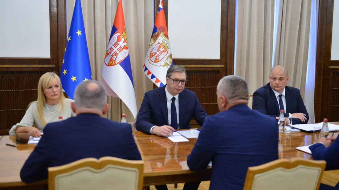 Vučić sa predstavnicima manjinskih stranaka o kandidatu za premijera: Bez konkretnih dogovora