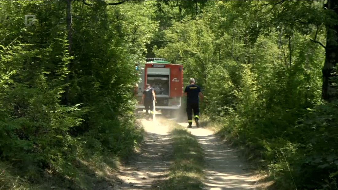 Požari u Hercegovini uglavnom pod kontrolom, teško na Boračkom jezeru