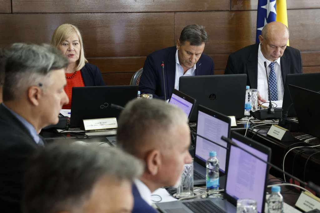 Vlada FBiH - Aerodromu Bihać 19.870.000 KM