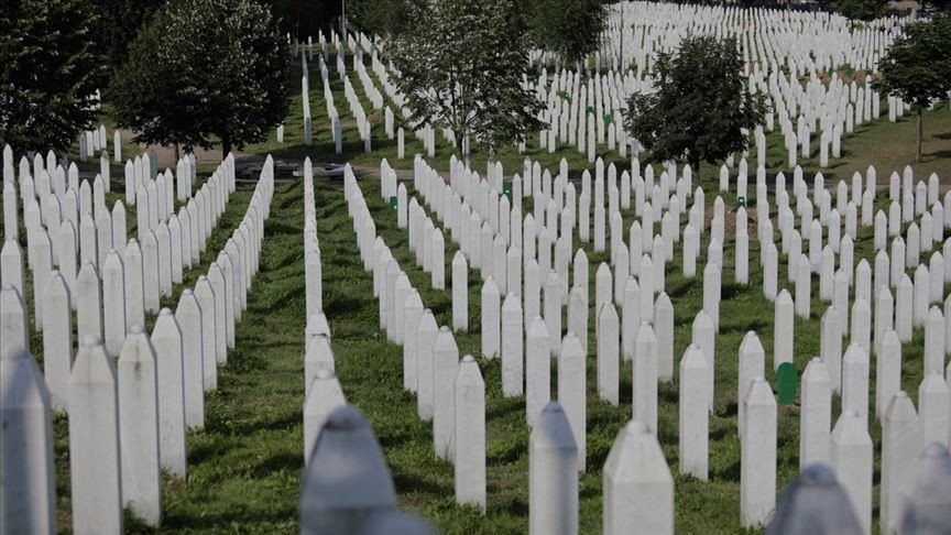 Dodik ponovo o Srebrenici: Zločin, a ne genocid