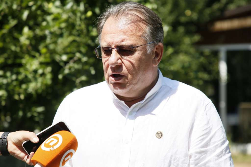 Nikšić: Nije vrijeme da šutimo, da pognute glave čekamo šta će se desiti