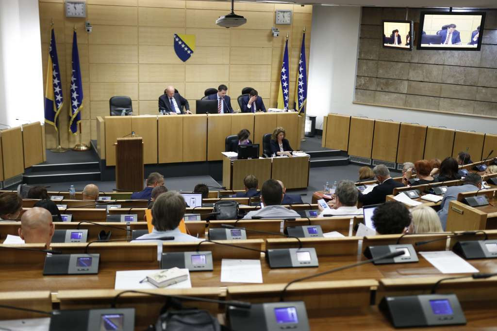 Predstavnički dom Parlamenta FBiH nastavio dvodnevnu sjednicu