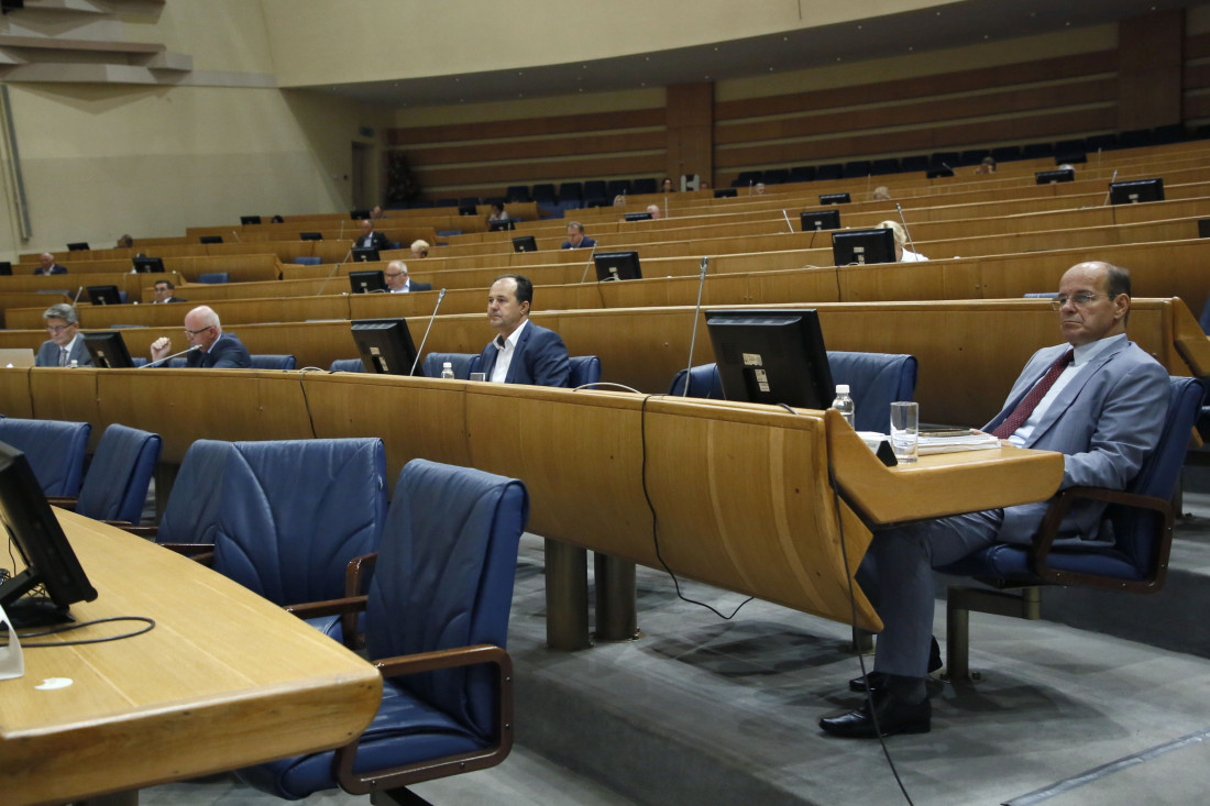 DF povukao prijedlog izmjena Zakona o plaćama, Zvizdićev bolji