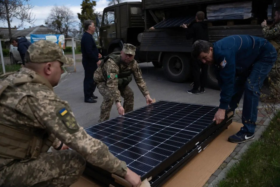 Elon Musk donirao solarne panele Ukrajini