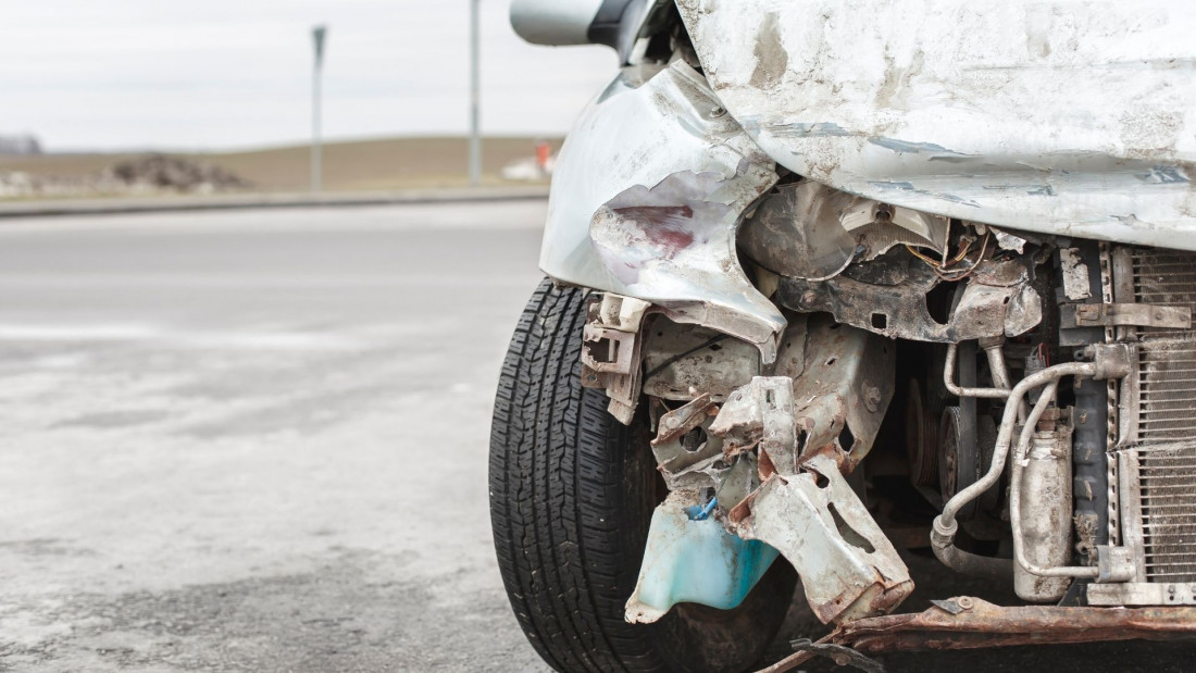 U prometnoj nesreći kod Livna smrtno stradao mladi policajac