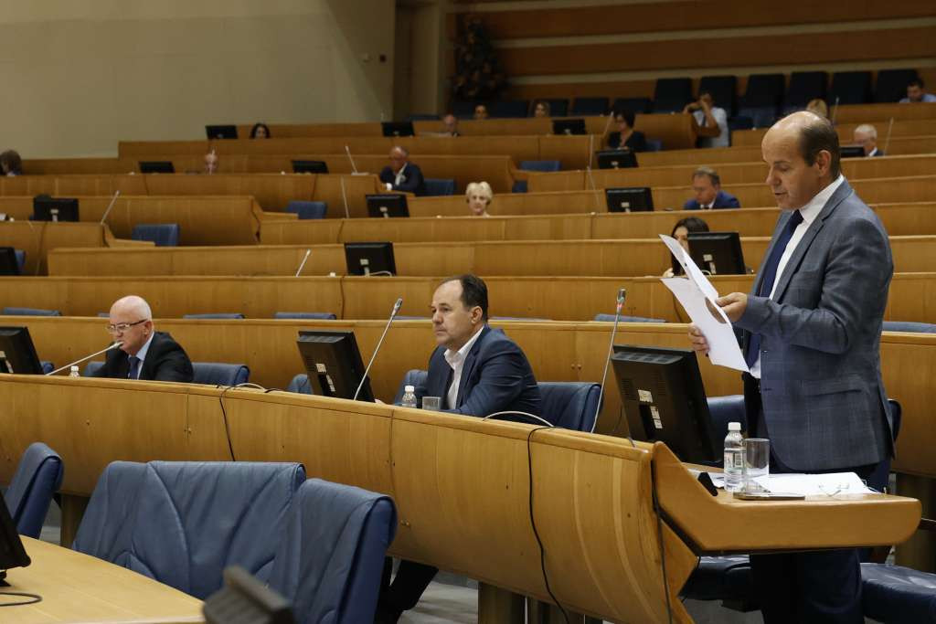 Obavljena rasprava o prijedlozima amandmana na Ustav