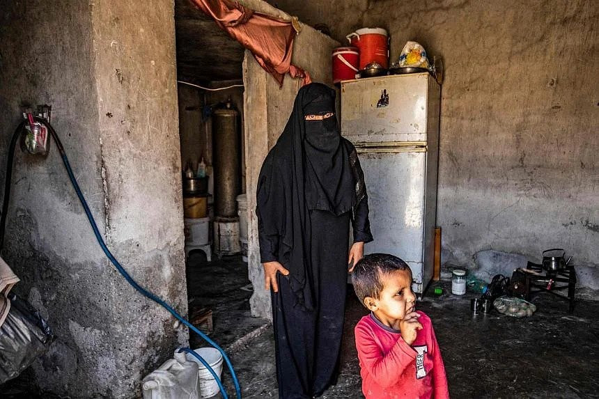 Belgija vratila iz Sirije šest majki i 16-ero djece pripadnika IS-a