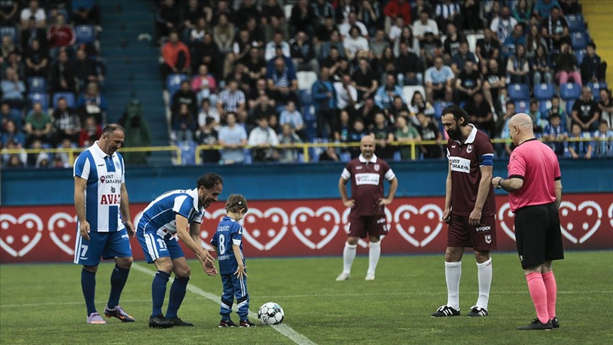 Udruženje Pomozi.ba: Reprizom sarajevskog derbija prikupljeno 73.500 KM za liječenje oboljelih bh. građana