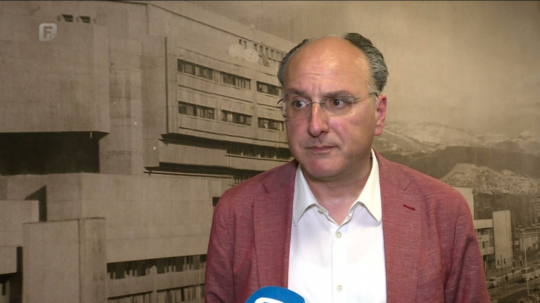 Arnaut uputio Amandman na Ustav BiH kojim bi se omogućilo smanjenje plata funkcionerima