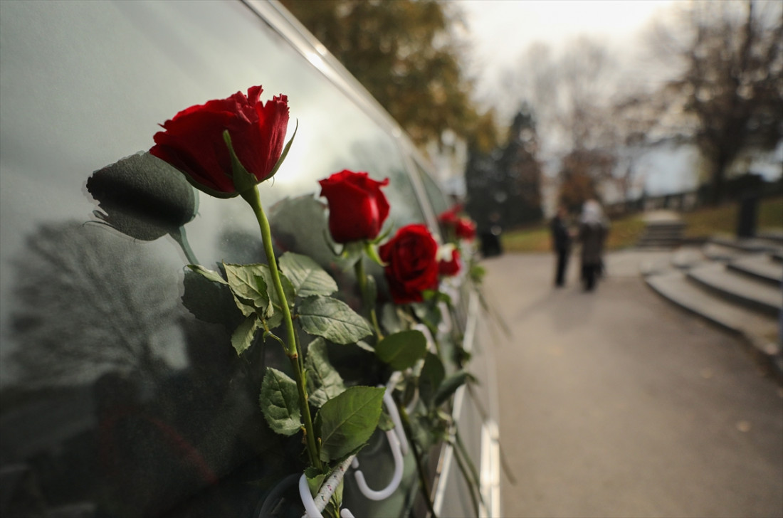 Tabuti s posmrtnim ostacima ubijenih kotorvaroških Bošnjaka ispraćeni iz Visokog
