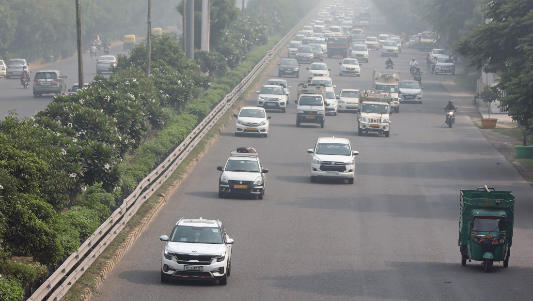 Opasni smog guši stanovnike New Delhija