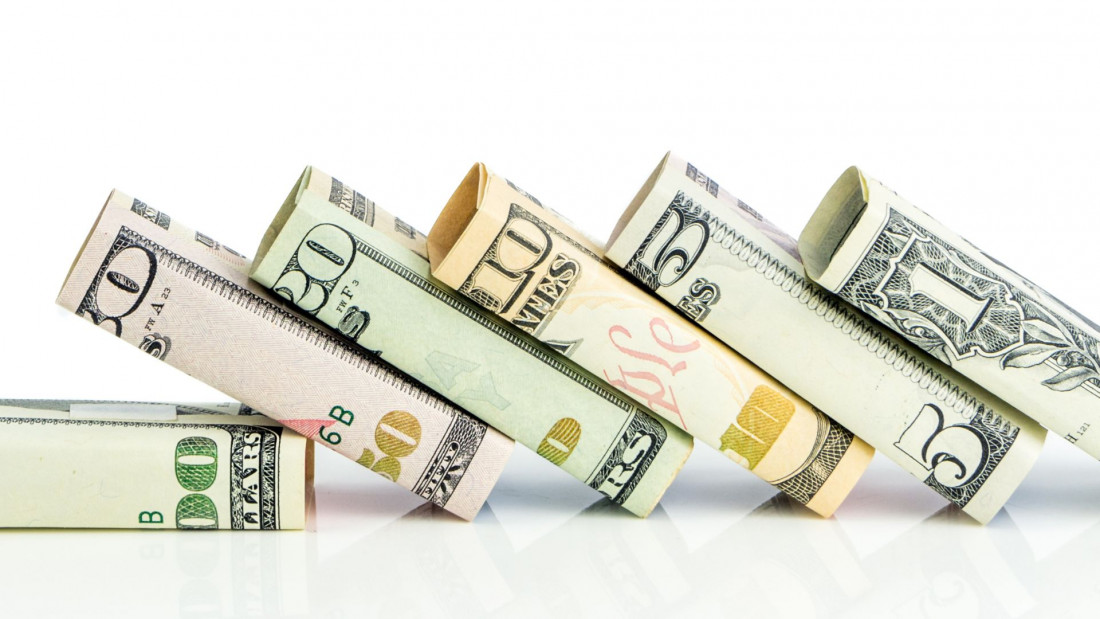 Banka Engleske očekuje da će Velika Britanija pasti u najdužu recesiju ikada