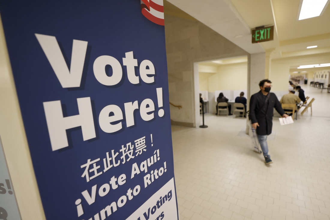 Sva birališta u SAD zatvorena