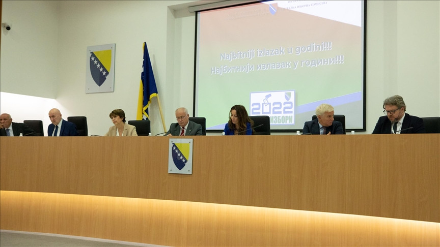 Uvjerenja za dodjelu mandata novoizabranim zvaničnicima spremna za preuzimanje