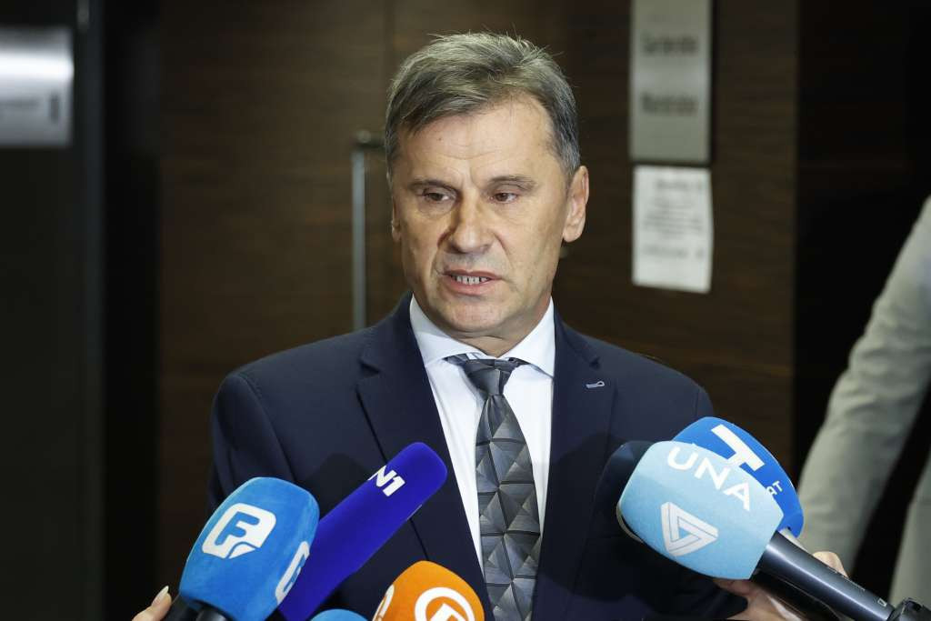 Zastoj u izgradnji Prve transverzale izazvala je eksproprijacija zemljišta