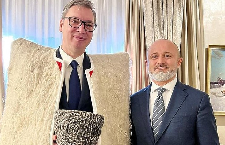 Vučić primio darove čečenskog vođe Ramzana Kadirova