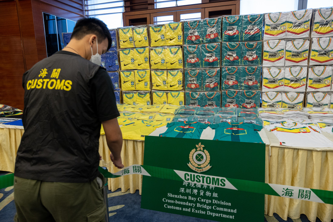 Zaplijenjena falsifikovana sportska oprema vrijedna više od 6 miliona eura