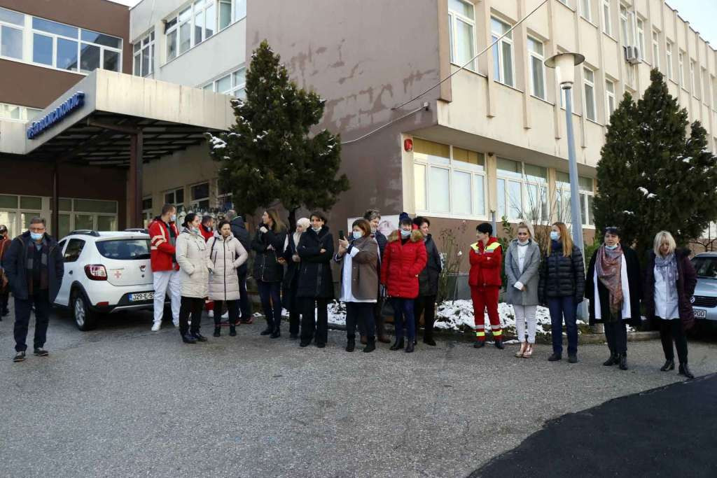 Zaposlenici Doma zdravlja Konjic ulaze u drugi tjedan štrajka