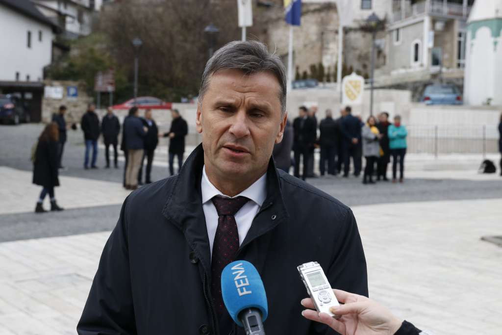 Novalić u Jajcu: Ovdje je po ko zna koji put u istoriji potvrđena državnost BiH