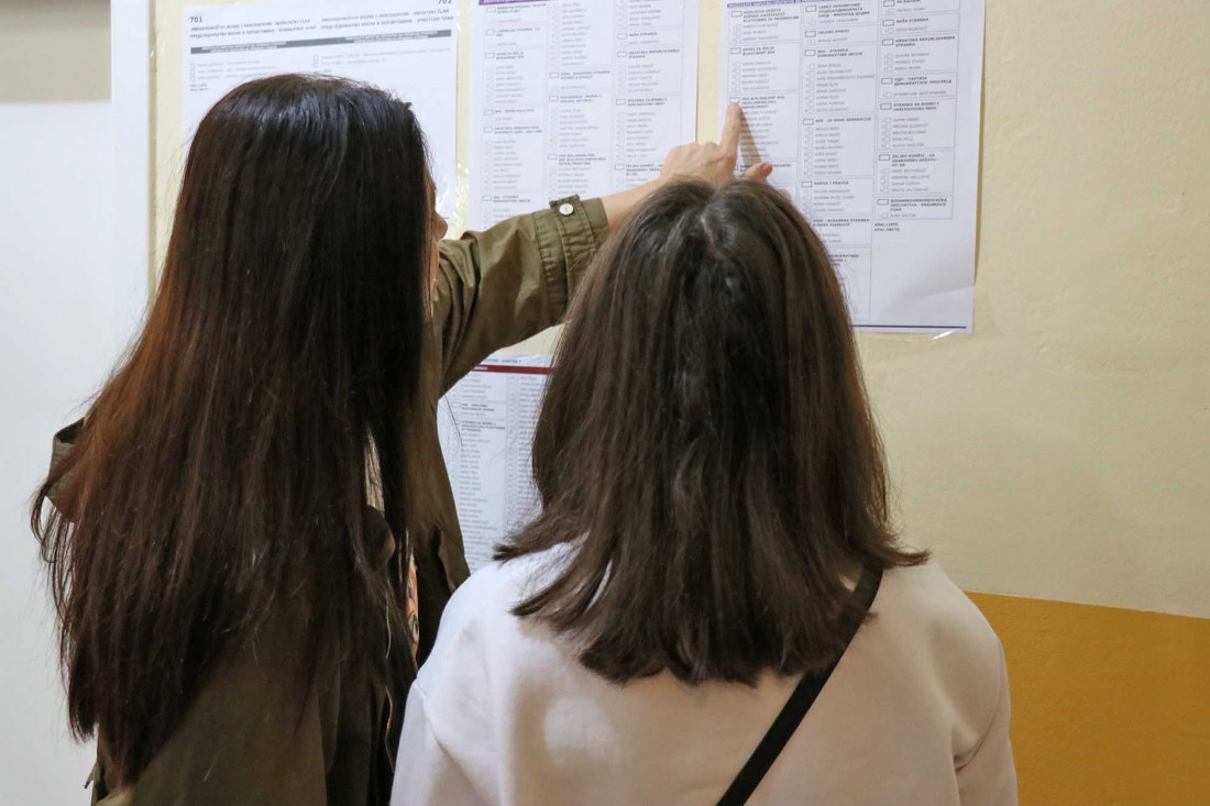 Neum: Do 11 sati na birališta izašlo 600 birača ili 16, 10 posto