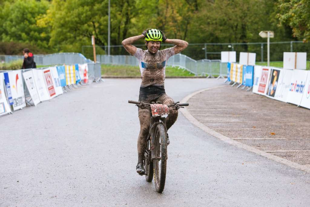 Lejla Njemčević nakon pada osvojila 2. mjesto na Svjetskom kupu u Francuskoj