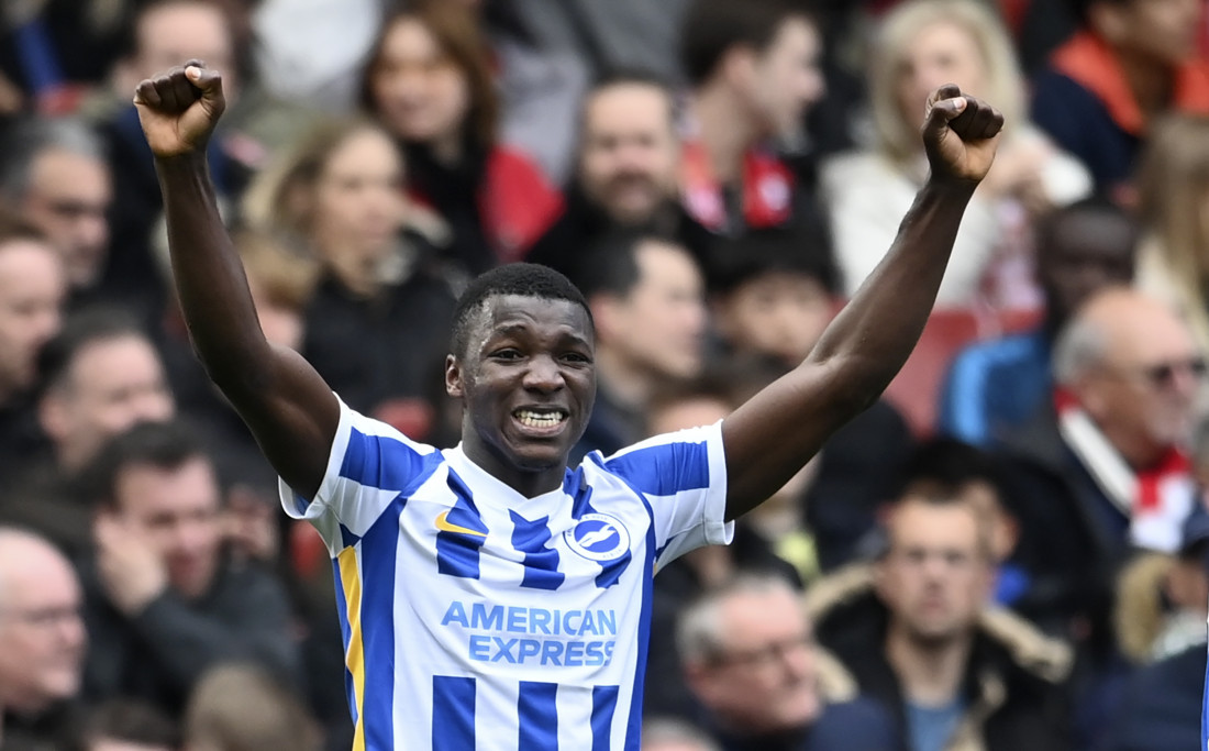 Fudbaler Brightona završio karijeru zbog problema sa srcem