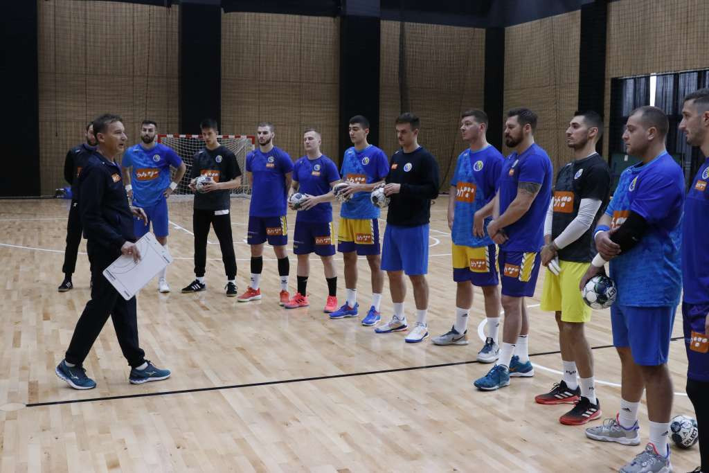 Rukometaši BiH počeli pripreme za susreta sa Slovenijom i Crnom Gorom
