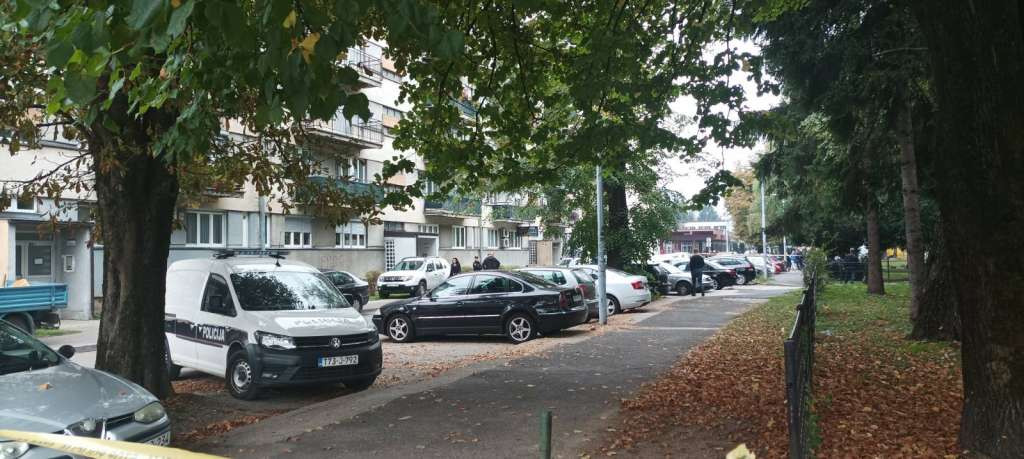 Ubistvo u središtu Bihaća, osumnjičeni muškarac u bjekstvu