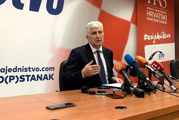 HNS BiH će tražiti od Schmidta da ospori izbor Komšića