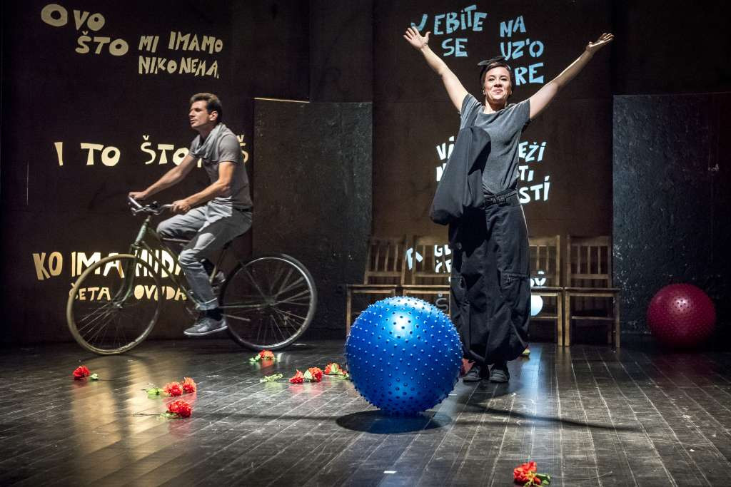 Predstave na sceni SARTR-a sa titlovima na engleskom jeziku