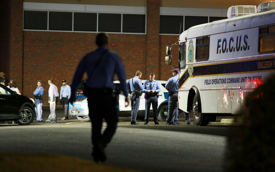 U oružanom napadu u Sjevernoj Karolini ubijeno pet osoba