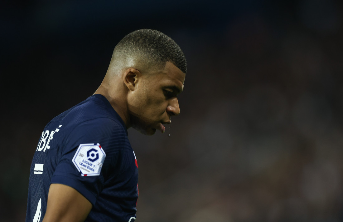 Mbappe demantovao da želi napustiti PSG