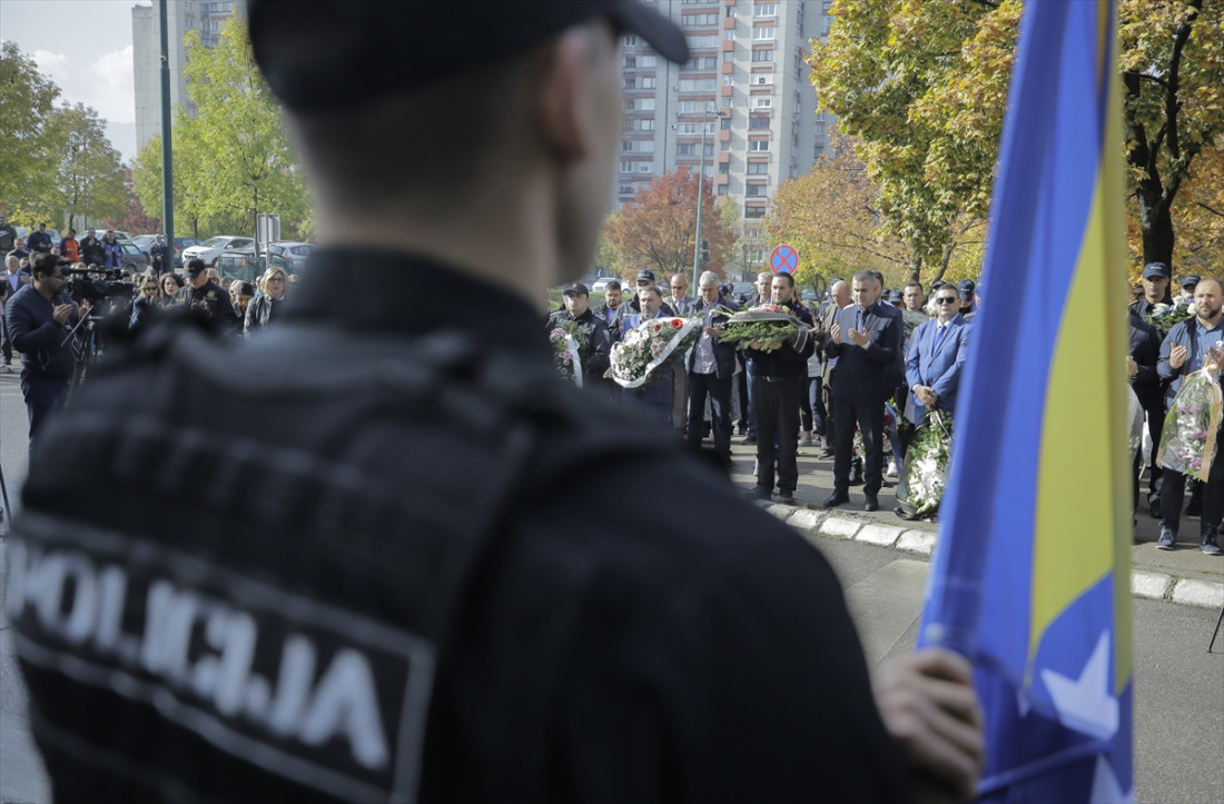 Obilježena godišnjica ubistva policajaca Adisa Šehovića i Davora Vujinovića