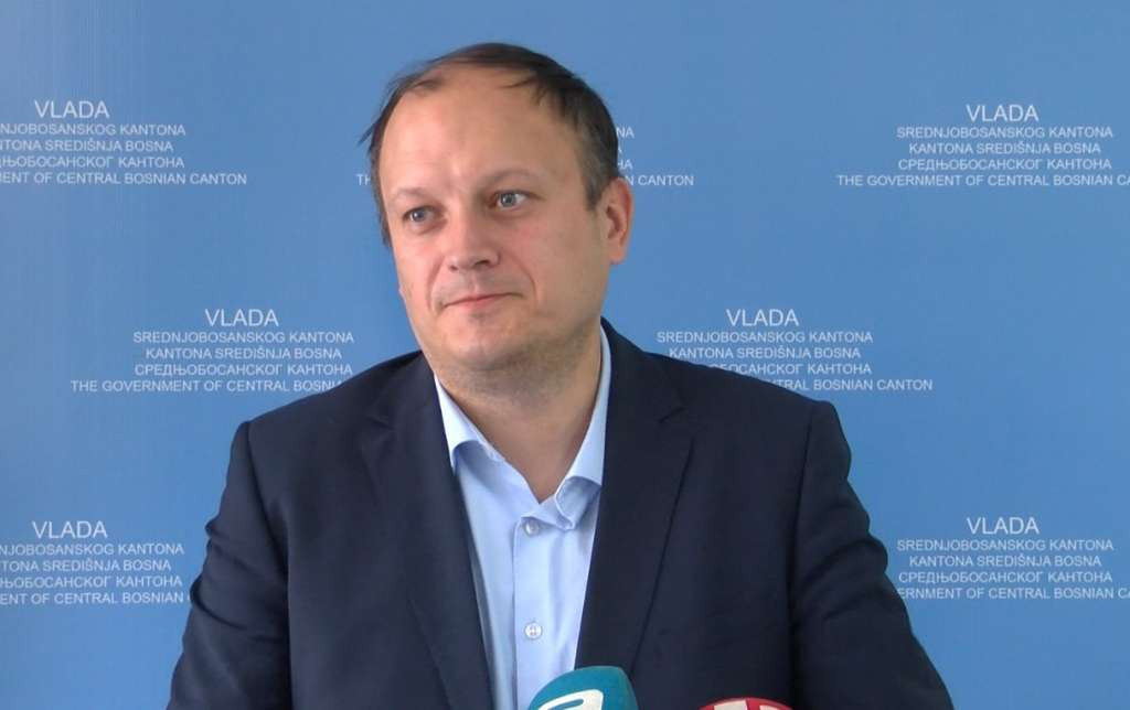 Usporen pad broja učenika u Središnjoj Bosni